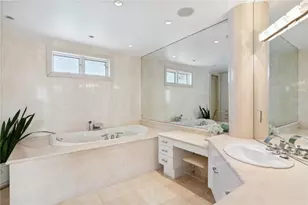 648 Beach Rd, Sarasota, FL 34242 - Photo 25