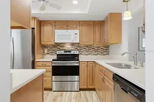 1100 Capri Isles Blvd, Venice, FL 34292 - Photo 11