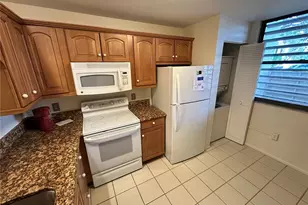 645 Woodlawn Dr, Bradenton, FL 34210 - Photo 3