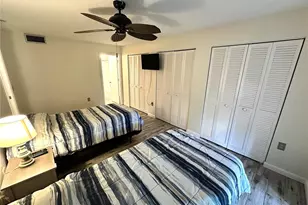 645 Woodlawn Dr, Bradenton, FL 34210 - Photo 13