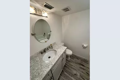 645 Woodlawn Drive, Bradenton, FL 34210 - Photo 17