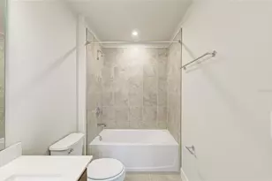 12435 Amber Crk Cir, Bradenton, FL 34211 - Photo 33