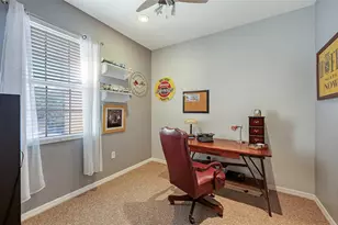 3659 Parkridge Cir, Sarasota, FL 34243 - Photo 21