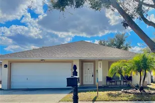 2209 Pleasure Run Dr, Ruskin, FL 33570 - Photo 1