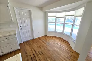 3616 Royal Palm Dr, Bradenton, FL 34210 - Photo 5