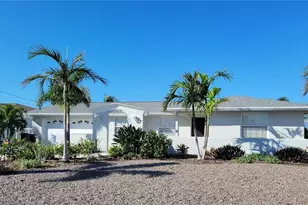 3616 Royal Palm Dr, Bradenton, FL 34210 - Photo 1