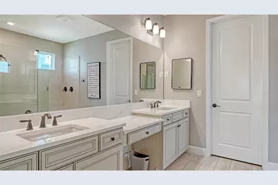 9491 Tequila Sunrise Drive, Sarasota, FL 34241 - Photo 17