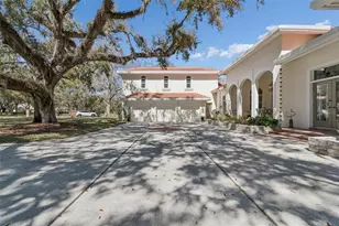 5212 Golf Links Blvd, Zephyrhills, FL 33541 - Photo 23