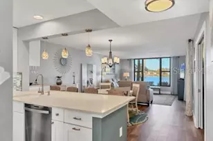 308 Timber Lake Dr, Bradenton, FL 34210 - Photo 5