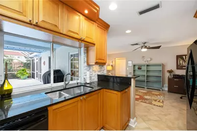 3619 Pembrook Drive, Sarasota, FL 34239 - Photo 15