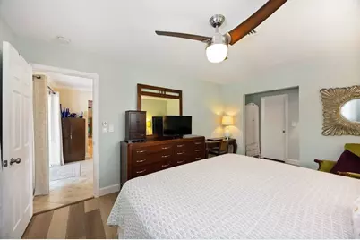 3619 Pembrook Drive, Sarasota, FL 34239 - Photo 19