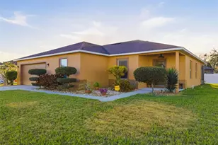 6406 2nd St E, Bradenton, FL 34203 - Photo 3