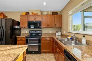 6406 2nd St E, Bradenton, FL 34203 - Photo 11