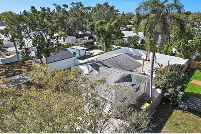 1220 S Brink Avenue, Sarasota, FL 34239 - Photo 7