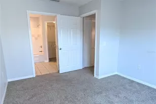 5611 Bidwell Pkwy, Sarasota, FL 34233 - Photo 21