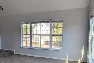 5611 Bidwell Pkwy, Sarasota, FL 34233 - Photo 5