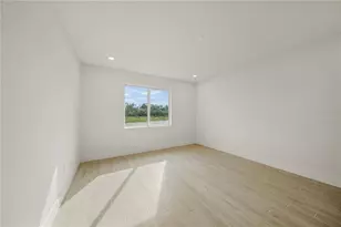 9533 Lunar Dove Ct, Sarasota, FL 34240 - Photo 21