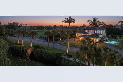 1065 Gulf Of Mexico Drive #305, Longboat Key, FL 34228 - Photo 7