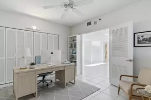 1065 Gulf of Mexico Dr, Longboat Key, FL 34228 - Photo 33
