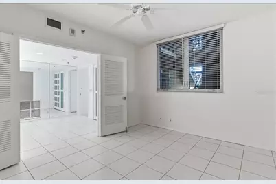 1065 Gulf Of Mexico Drive #305, Longboat Key, FL 34228 - Photo 37