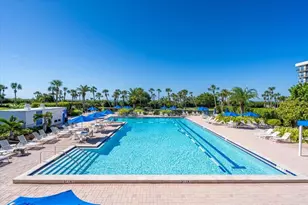 1065 Gulf Of Mexico Dr, Longboat Key, FL 34228 - Photo 9