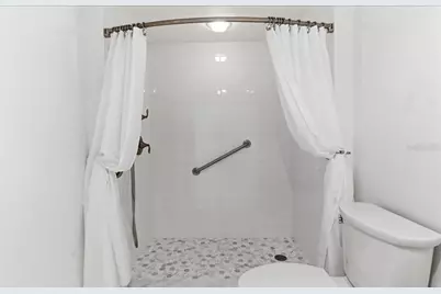 1065 Gulf Of Mexico Drive #305, Longboat Key, FL 34228 - Photo 35