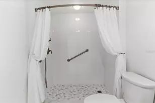 1065 Gulf Of Mexico Dr, Longboat Key, FL 34228 - Photo 35