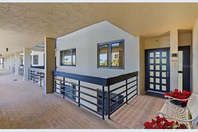 1065 Gulf Of Mexico Drive #305, Longboat Key, FL 34228 - Photo 11