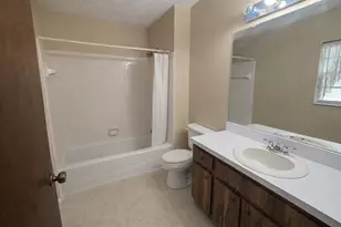 8212 Stoner Woods Dr, Riverview, FL 33569 - Photo 9