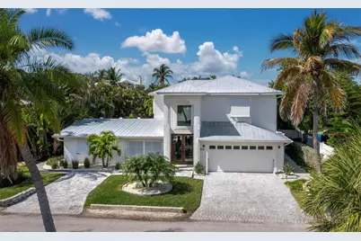 635 Marbury Lane, Longboat Key, FL 34228 - Photo 1