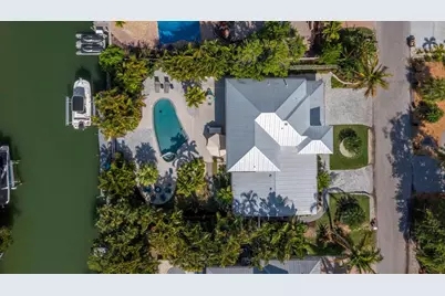 635 Marbury Lane, Longboat Key, FL 34228 - Photo 51