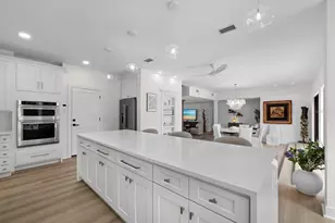 635 Marbury Ln, Longboat Key, FL 34228 - Photo 17