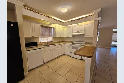 1011 Bacon Avenue, Sarasota, FL 34232 - Photo 13