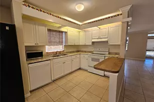 1011 Bacon Ave, Sarasota, FL 34232 - Photo 13