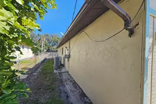 1011 Bacon Ave, Sarasota, FL 34232 - Photo 63