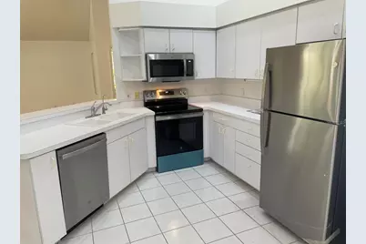 4504 Deer Trail Boulevard, Sarasota, FL 34238 - Photo 3