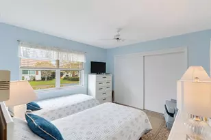 2717 Riverbluff Pl, Sarasota, FL 34231 - Photo 7