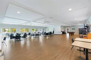 2717 Riverbluff Pl, Sarasota, FL 34231 - Photo 23