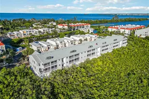 3607 E Bay Dr, Holmes Beach, FL 34217 - Photo 43