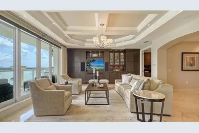 464 Golden Gate Point #702, Sarasota, FL 34236 - Photo 5