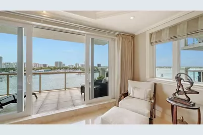 464 Golden Gate Point #702, Sarasota, FL 34236 - Photo 19