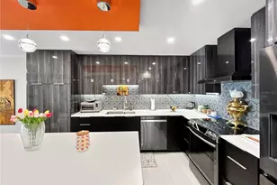 101 S Gulfstream Ave Ave, Sarasota, FL 34236 - Photo 5