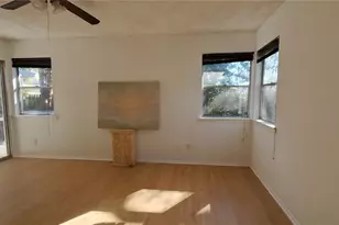 3180 Phlox Dr, Palm Harbor, FL 34684 - Photo 5