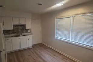 6011 Greenwood Ln, Pensacola, FL 32504 - Photo 3