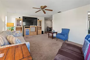 2824 72nd St Ct W, Bradenton, FL 34209 - Photo 9