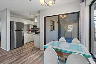 2824 72nd St Ct W, Bradenton, FL 34209 - Photo 11