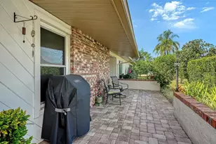 4777 Ringwood Meadow, Sarasota, FL 34235 - Photo 7