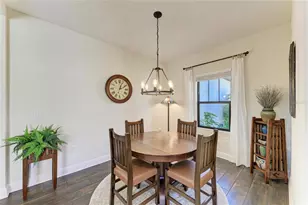 329 Palmaria Ct, Nokomis, FL 34275 - Photo 11