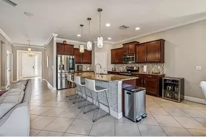 7432 47th Avenue Circle E, Bradenton, FL 34203 - Photo 9