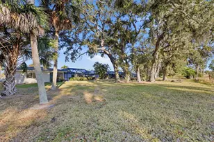 7339 Bounty Dr, Sarasota, FL 34231 - Photo 39